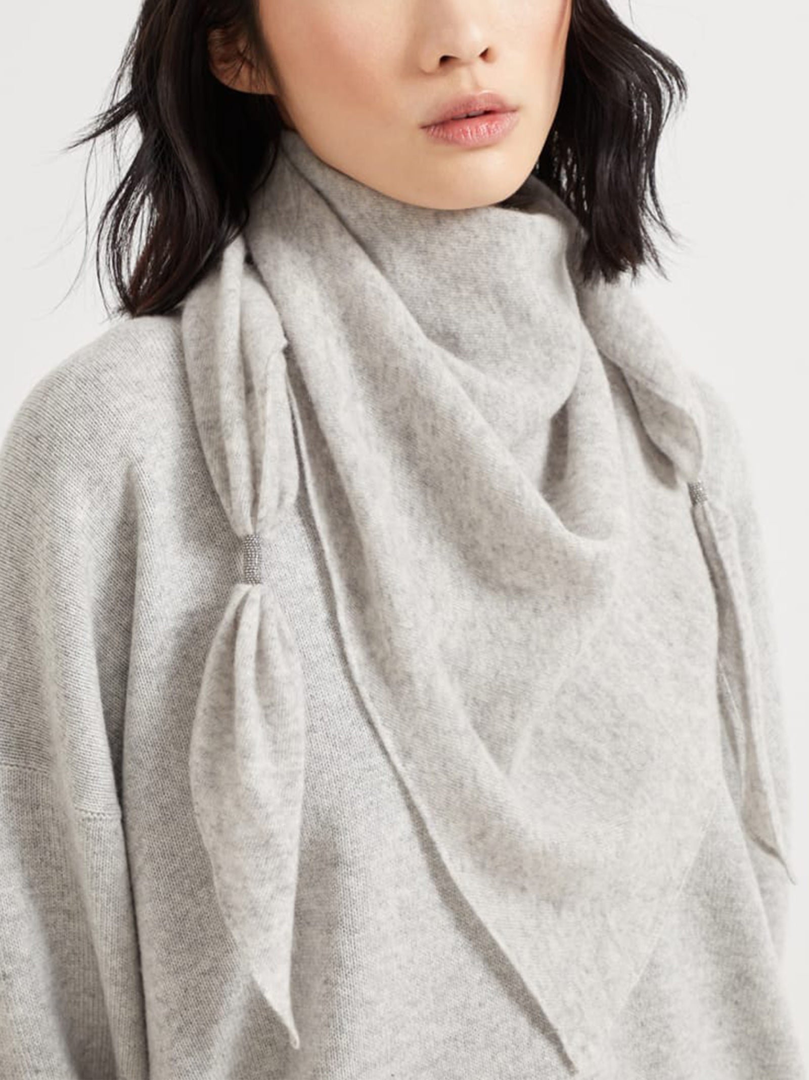 Sciarpa in cashmere MSCDFSW03 CAE76 BRUNELLO CUCINELLI 
