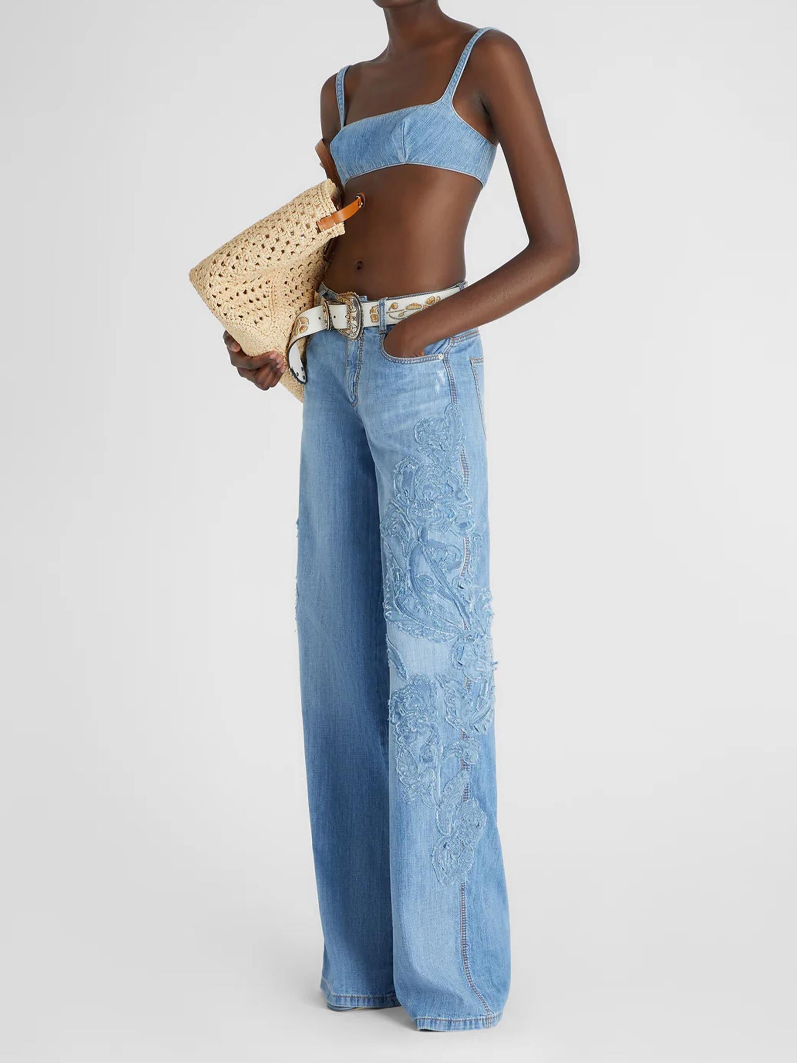 Jeans con applicazione a fiori D467P367APFRQ 94037 ERMANNO SCERVINO 