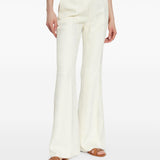 Pantaloni svasati